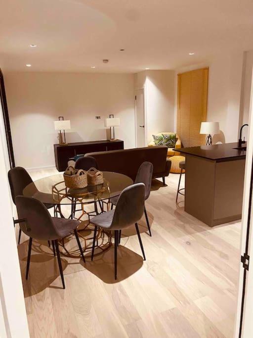 Spacious 3 Bed City Apartment With Terrace London Exterior foto